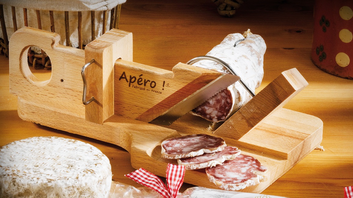 Guillotine à saucisson, quelle marque fraçaise s&rsquo;impose sur le marché ?